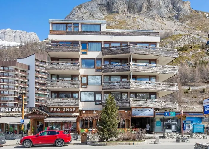 Les Cimes - Centre Apartmanhotel Val-dʼIsère